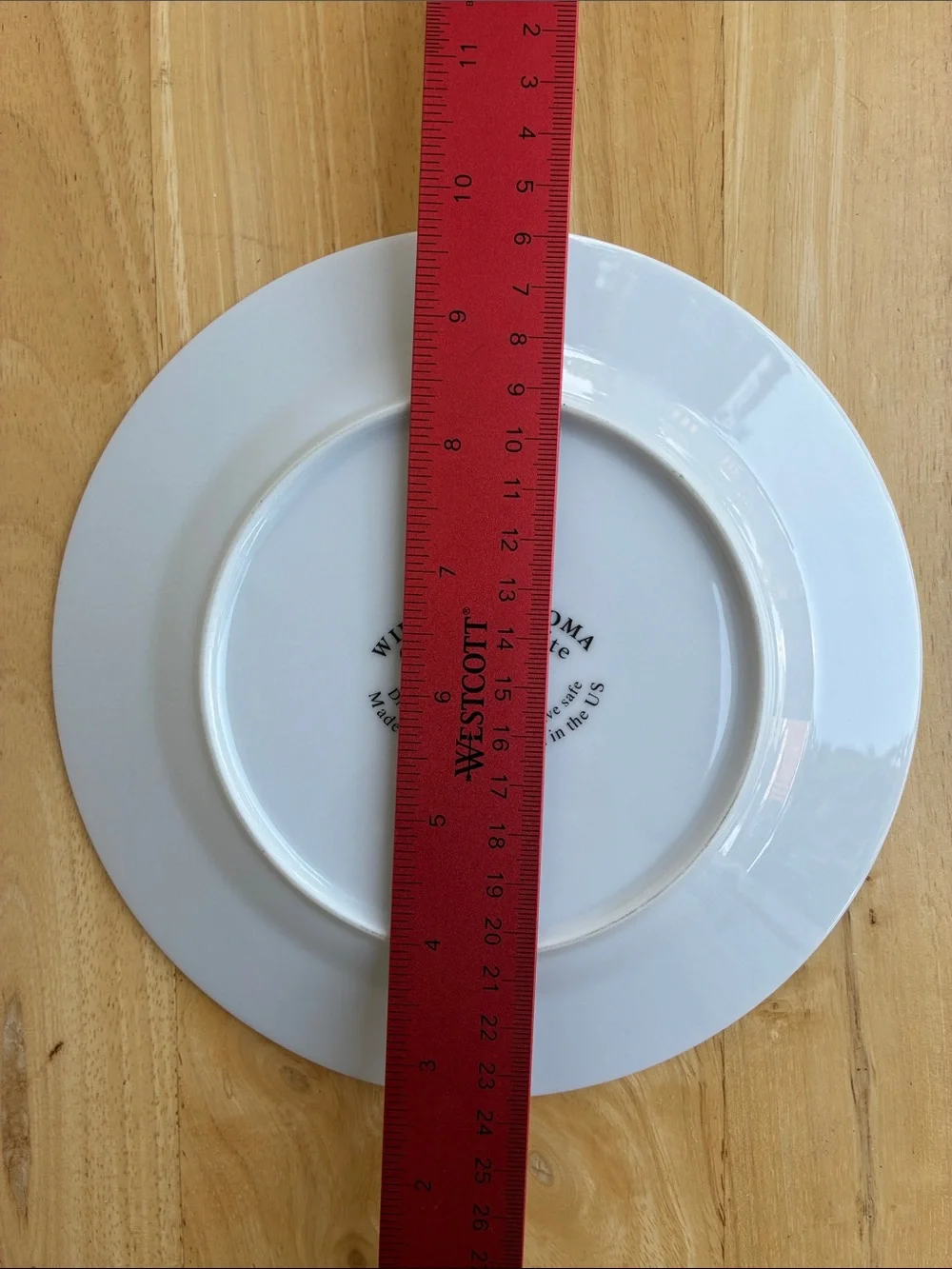 Williams Sonoma “an apple